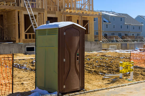 Portable Toilet Options We Offer in Wyandanch, NY