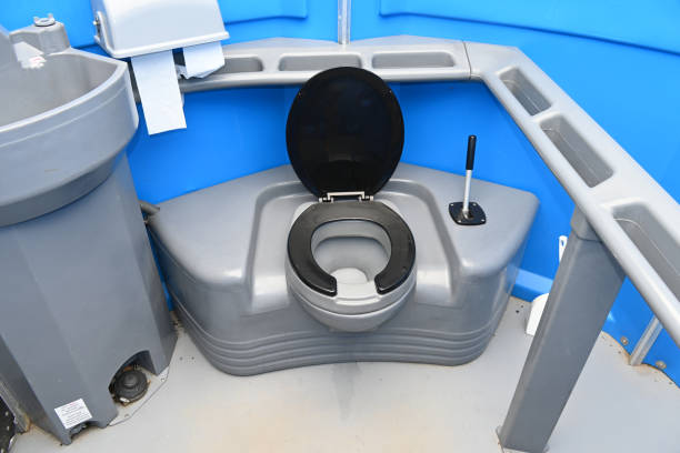 Best Porta potty rental near me  in Wyandanch, NY